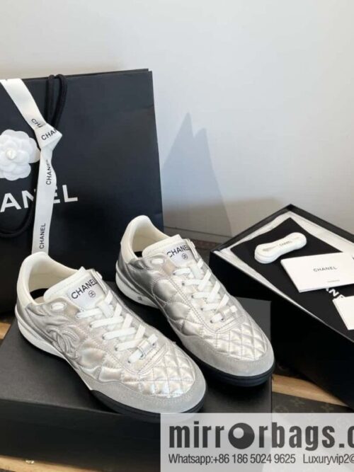 wsxc1719492836607_0-800x800o4okq4bclre60718_20250630015523.jpg CHANEL Xiaoxiang Latest rhombus third generation, double C football shoes⚽