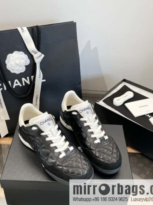 wsxc1719493013670_0-800x800zwkcs2gcg4x60676_20250630015503.jpg CHANEL Xiaoxiang Latest rhombus third generation, double C football shoes⚽