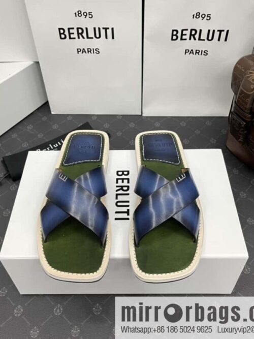 wsxc1719514386822_0-800x800jtaqmhxu3gn51363_20250630003136.jpg Berlut * Elio Slippers