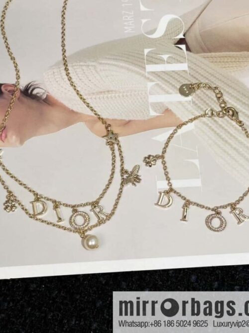 wsxc1719576386002_4-800x800bx3jehwvu0c63039_20250630095656.jpg New ☑️ Dior fringed letter pentagram bracelet, necklace