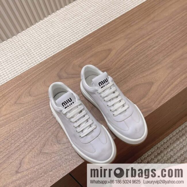 Miumiu ss24 new arrival~ miu\'s 2024 early spring new lace-up casual shoes, this lace-up casual shoes