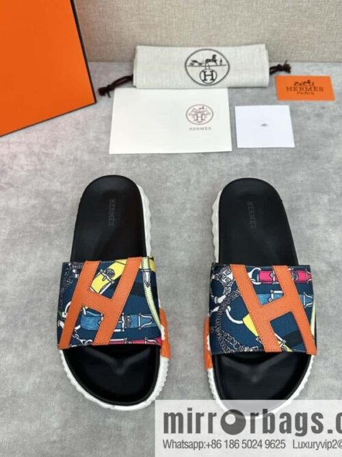 wsxc1720693938504_0-800x800n1z4yatuy1r38981_20250626052749.jpg 💋💍 H new cross slippers Hermès * Hermès-Shi, the latest classic men\'s Electric slippers