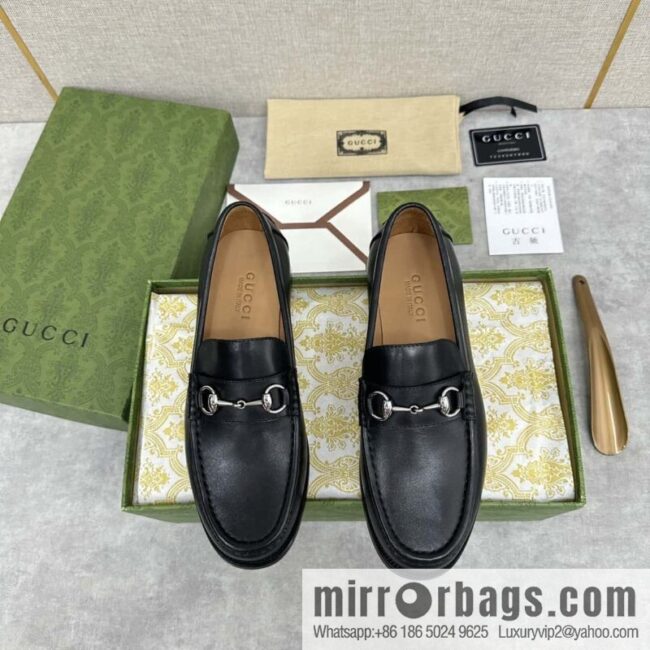 💋💍G Replica Luxury Handbag New Products Men\'s \"G Metal Buckle Loafers\"
