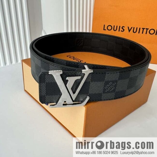 LV letter logo metal buckle double-sided usable belt 4.0cm