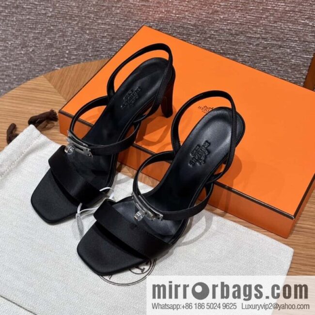wsxc1722529305854_0-800x800xfymbriiqm412115_20250625042753.jpg HERMES 160 Glamour sandals 75 ck89/black/black, crepe satin/Crepe satin
