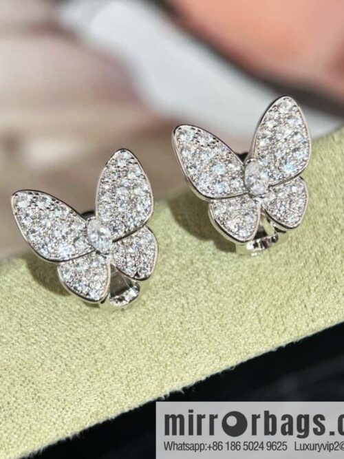 wsxc1725627342321_0-800x800orwlocyvosc62572_20250630094212.jpg Van Cleef & Arpels Two Butterfly Full Diamond Butterfly Earrings Ear Pat