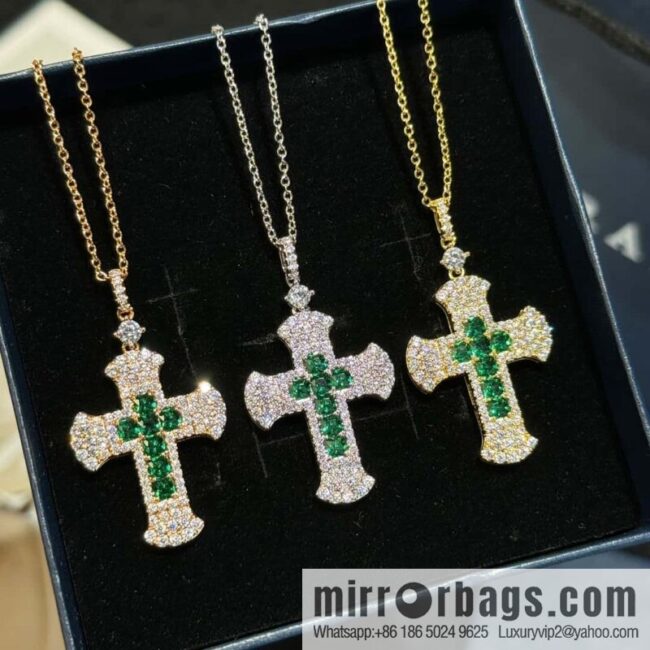 ❗️New ❗️ GRAFF Full Diamond Cross Necklace