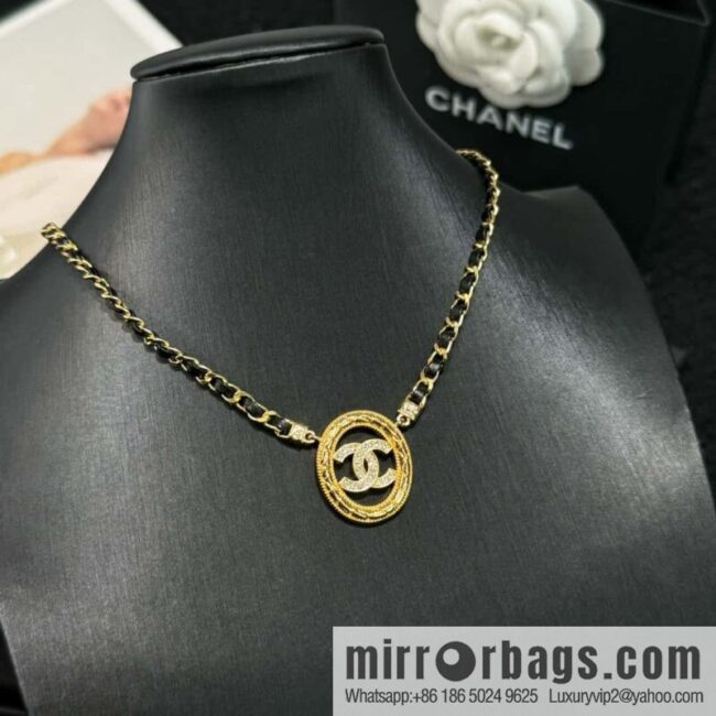 New ☑️ CHANEL double C oval black leather rope necklace