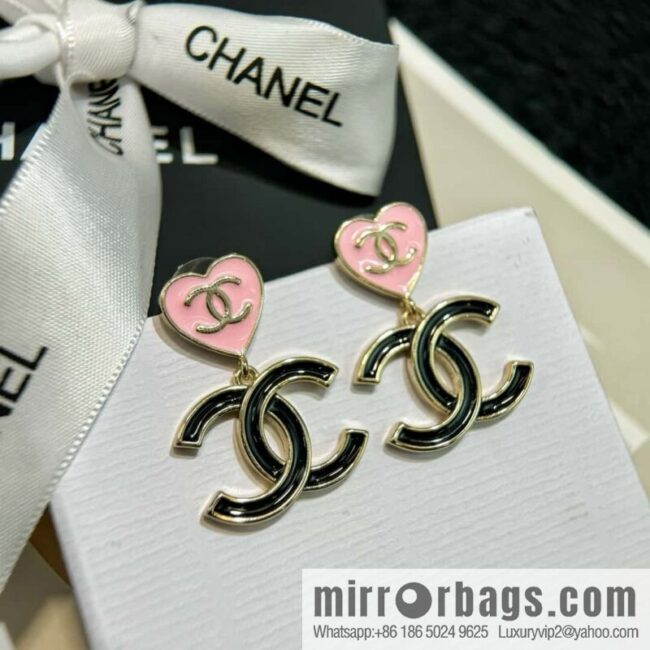 New ☑️ CHANEL double C peach heart love, earrings stud earrings