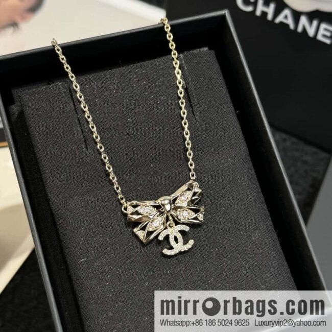 ❗️New ❗️ ☀️ new ☑️ Chanel double c bow necklace ☀️