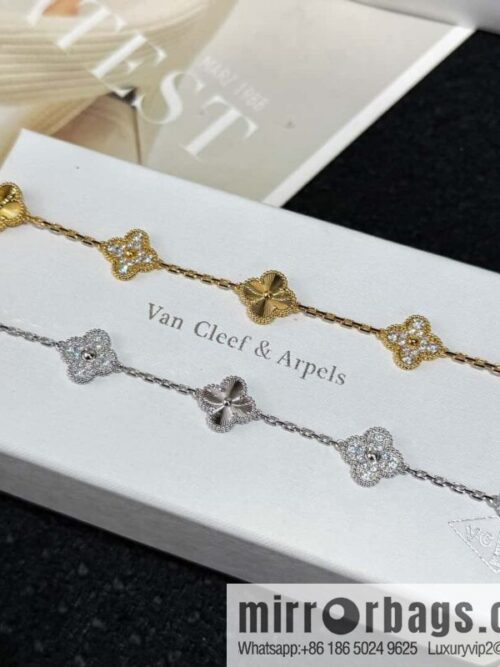 wsxc1727598681765_0-800x800pr40feo4l5r41319_20250629230254.jpg ❗️CNC version ❗️ ☀️ Van Cleef & Arpels diamond laser engraving four-leaf clover five-flower bracelet ☀