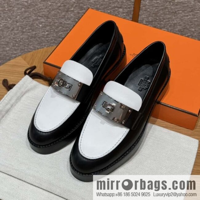 wsxc1727709100681_0-800x800ww1ul3hwopt10606_20250625041324.jpg HERMES 101 Hot loafers, black with white/Black with white calfskin/Calfskin