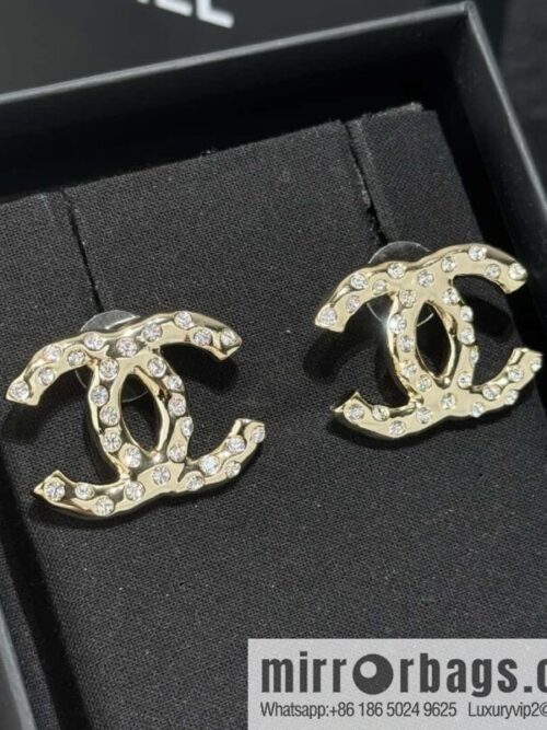 wsxc1728463025125_0-800x800f104g4qcseh41156_20250629230125.jpg ❗️New ❗️☀️ new ☑️ chanel c1 double c full diamond stud earrings ☀️