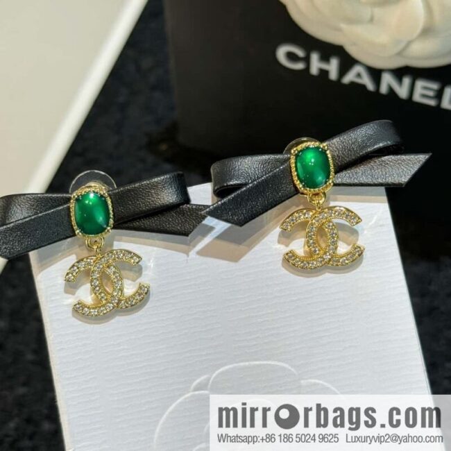 ❗️New ❗️☀️ new ☑️ Chanel double c bow stud earrings ☀️
