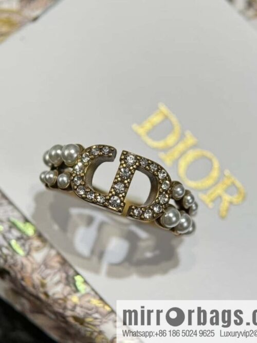 wsxc1728463041524_0-800x800xfgm5v4xg4w41091_20250629230038.jpg New ☑️ DIOR CD Pearl Ring