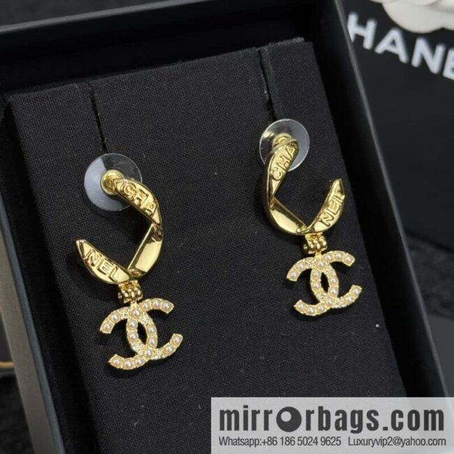 ❗️New ❗️☀️ new ☑️ chanel c2 double c stud earrings ☀️