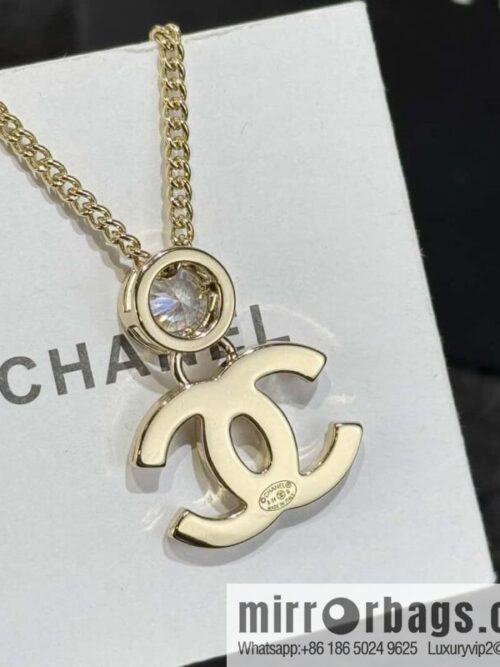 wsxc1728932688681_3-800x800f0nxrgkr3s140906_20250629225118.jpg ❗️New ❗️ ☀️ new ☑️ Chanel double c round peach heart love necklace ☀️