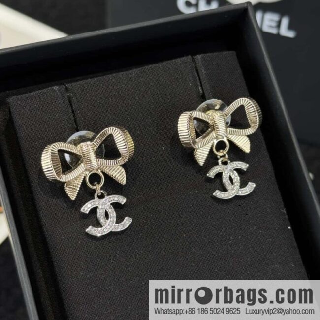 wsxc1730369305363_0-800x800drc1q1zpdxy29882_20250626020651.jpg ❗️New ❗️☀️ new ☑️ chanel c2 double c bow stud earrings ☀️