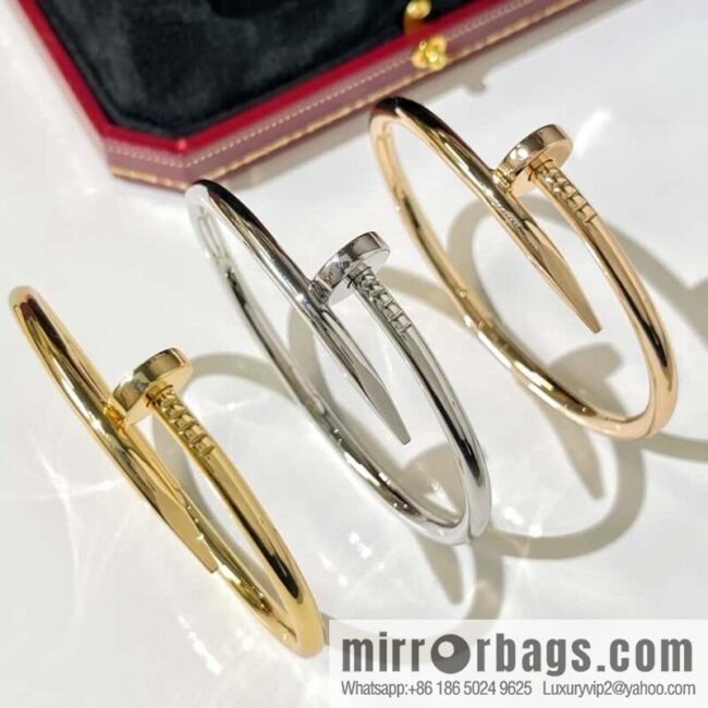❤️Popular (new version) ☀️ glossy model ☀️ Cartier LOVE series, glossy nail bracelet  ☀️