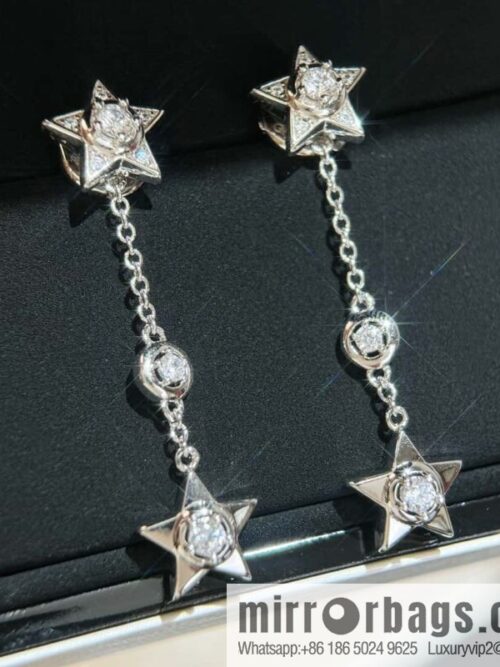 wsxc1732542945448_0-800x800iees5awycpn29525_20250626015737.jpg ❗️New ❗️ (a variety of wearing methods) ☀️ new ☑️ Chanel meteor series LUNE moon star stud earrings ☀️