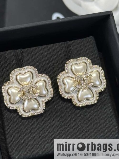 wsxc1734451329384_0-800x800bzcg0w5c1me29193_20250626014825.jpg ☀️New ☑️ chanel c1 double c four-leaf clover stud earrings