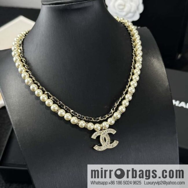 ☀️New ☑️ Chanel Double C Double Pearl Black Leather Rope Necklace