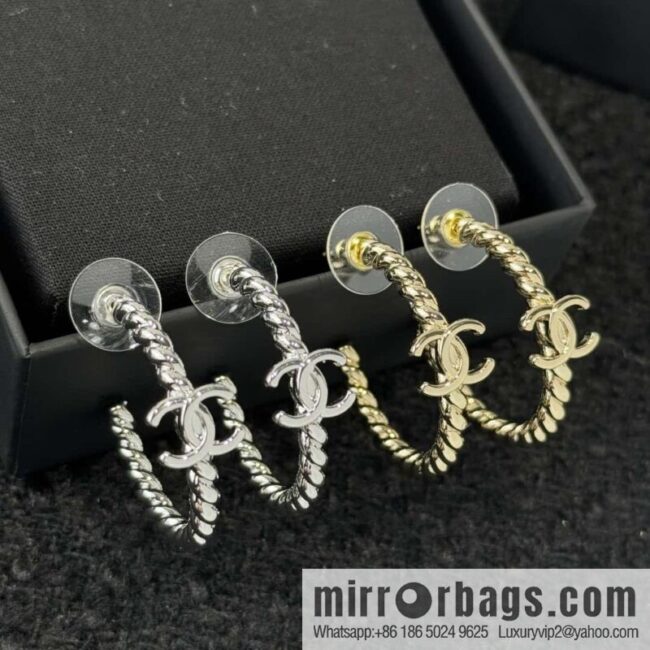 ❗️New ❗️☀️ New ☑️ Chanel c1 double c hemp rope stud earrings ☀️