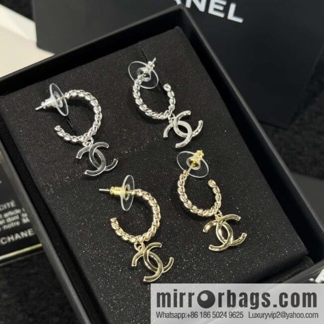 ❗️New ❗️☀️ New ☑️ Chanel c2 double c hemp rope stud earrings ☀️