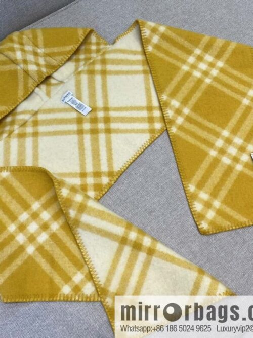 wsxc1734452105035_6-800x800qupp5jdt0zh6608_20250625125428.jpg Bur ✓ \"Rider Horse Hooded Scarf\" Hat Scarf 🔥 Yellow
