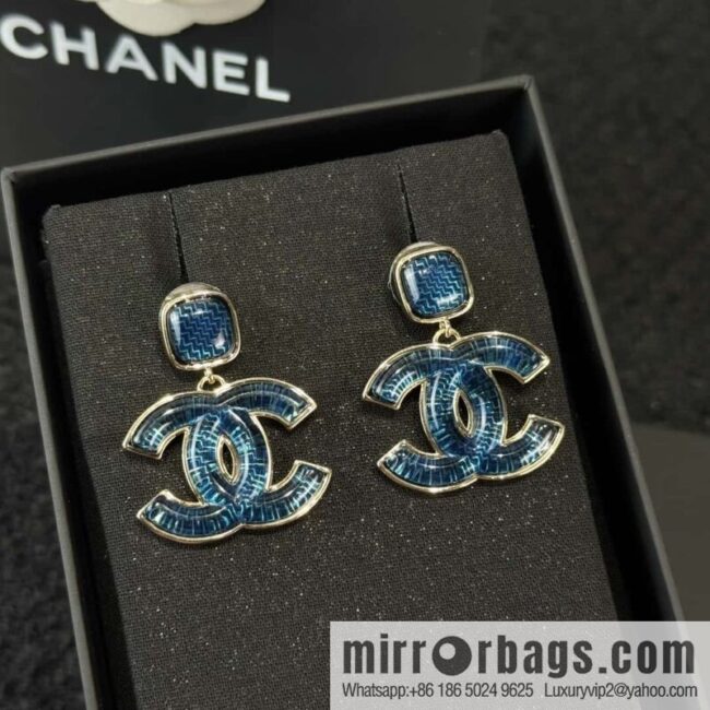 ❗️New ❗️☀️ new ☑️ chanel c2 double c blue acrylic stud earrings ☀️