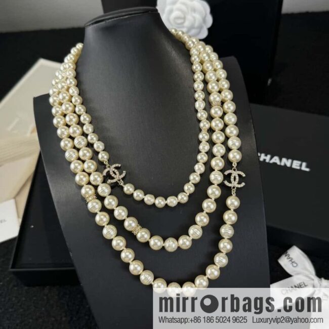❗️New ❗️☀️ New ☑️ Chanel Double C Three-layer Pearl Necklace Sweater Chain ☀️