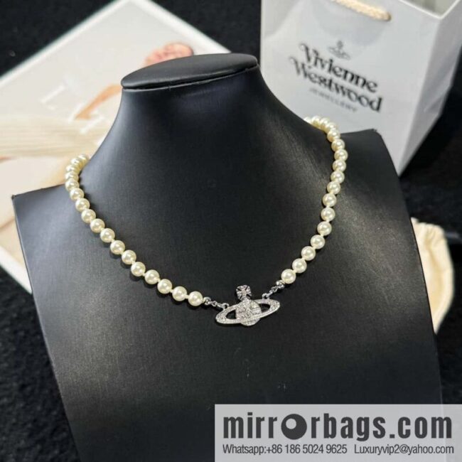 ❗️New ❗️ New ☑️ Vivienne Westwood Queen Mother Pin Full Diamond Saturn Pearl Necklace