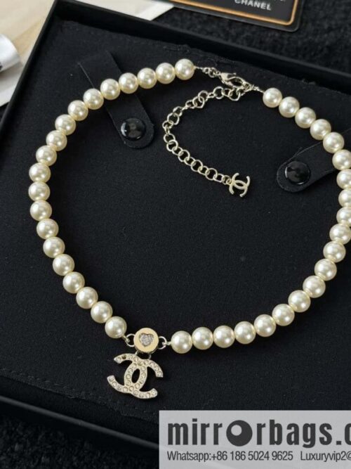 wsxc1734964380835_0-800x800ghegu04rwo317456_20250625194737.jpg ❗️New ❗️☀️ New ☑️ Chanel Double C Pearl Necklace ☀️