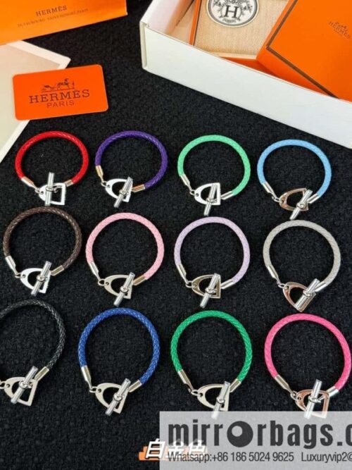 wsxc1734964404035_0-800x800c0xomg1oeti17449_20250625194723.jpg ❗️New ❗️ Silver, New ☑️ Hermès HERMES Etrier Horseshoe Bracelet