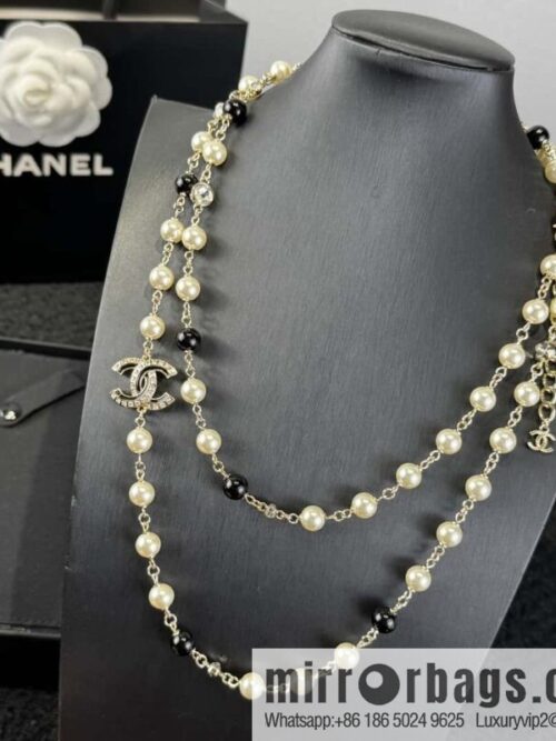 wsxc1734964587153_0-800x800ykevrpe4y1u17081_20250625193628.jpg ❗️New ❗️ ☀️ New ☑️ Chanel Double C Pearl Sweater Chain Necklace ☀️