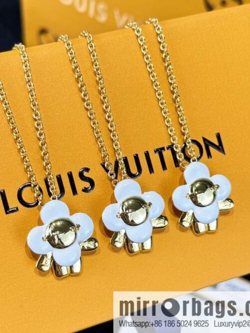 wsxc1734964614141_0-800x800pz5v3btksqf2106_20250625103324.jpg ❗️New ❗️ M02120 ☀ Original ☀ Louis Vuitton vivienne Vivian Sunflower Doll Necklace ☀
