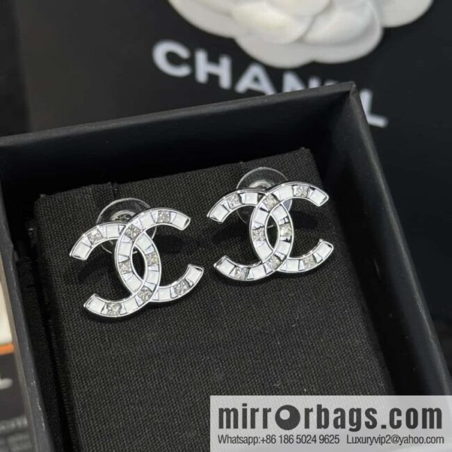 ❗️New ❗️☀️ New ☑️ Chanel C1 Double C Interval Drill Earrings ☀️