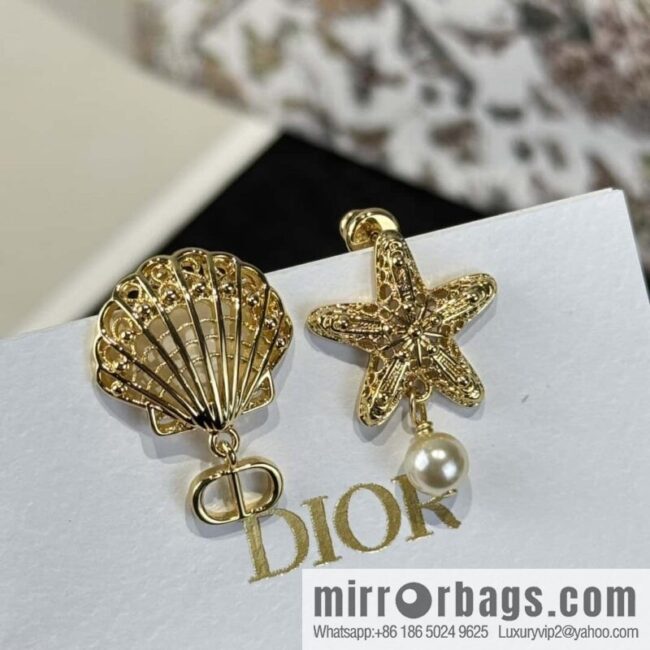 New ☑️ Dior gold shell starfish pearl stud earrings