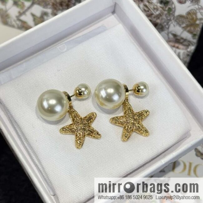 New ☑️ Dior gold starfish size pearl stud earrings