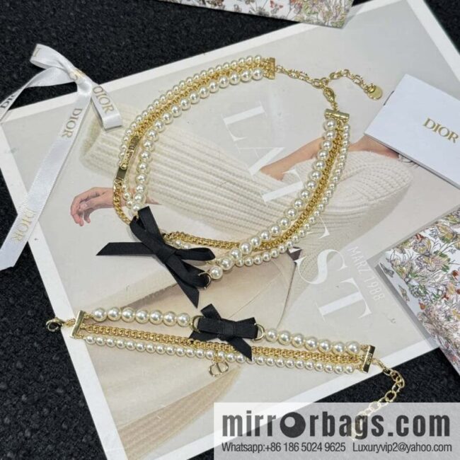 wsxc1739976640930_4-800x8004hzpykrgonz1895_20250625102649.jpg New ☑️ DIOR three-layer pearl bow necklace bracelet