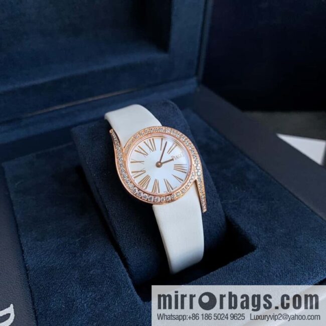 The small 26mm Earl Glitter model is online. Women\'s Diamond Watch from Limelight Gala Collection