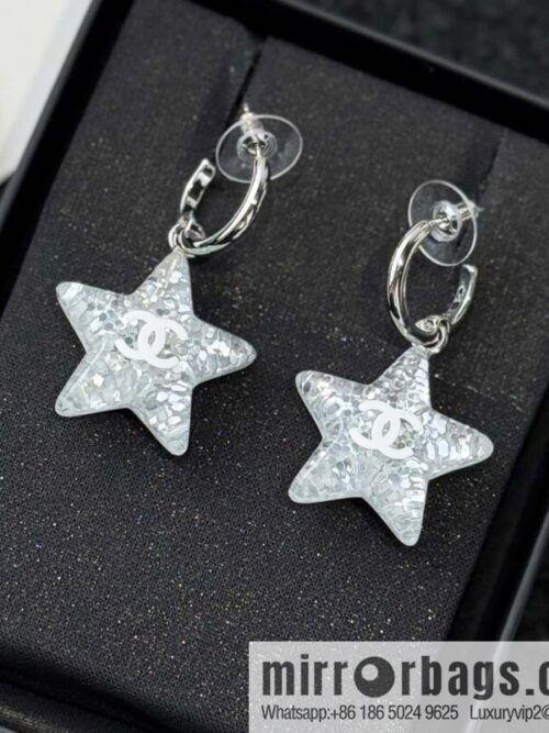 wsxc1740416204466_0-800x800p0y0wzmshqk1633_20250625101840.jpg ❗️New ❗️☀️ New ☑️ Chanel double c acrylic five-pointed star stud earrings ☀️