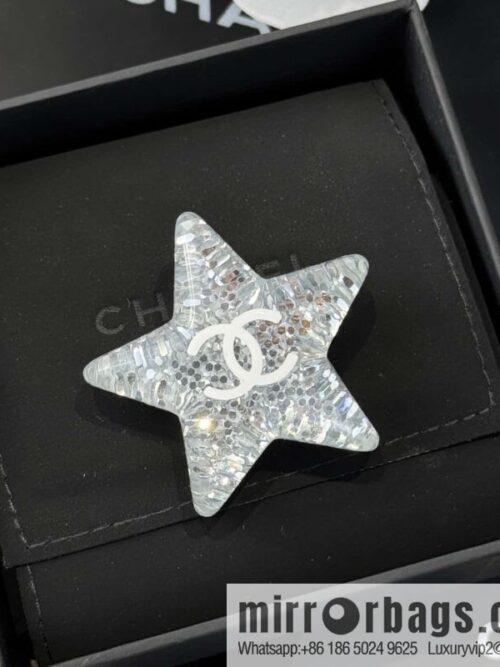 wsxc1740416209269_0-800x800rtwj1daiqdf1616_20250625101805.jpg ❗️New ❗️☀️ New ☑️ Chanel Double C Acrylic Pentagram Star Brooch ☀️