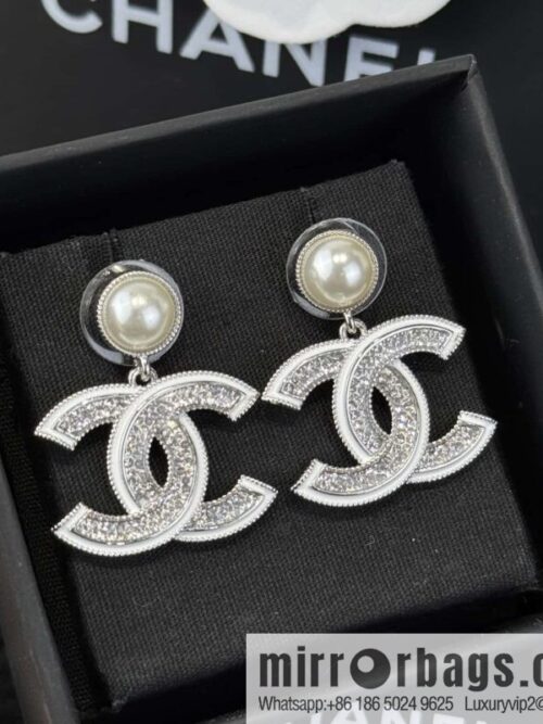 wsxc1740416250933_0-800x800axwpbzwszdc1492_20250625101351.jpg ❗️New ❗️ ☀️ new ☑️ chanel c2 double c pearl stud earrings ☀️