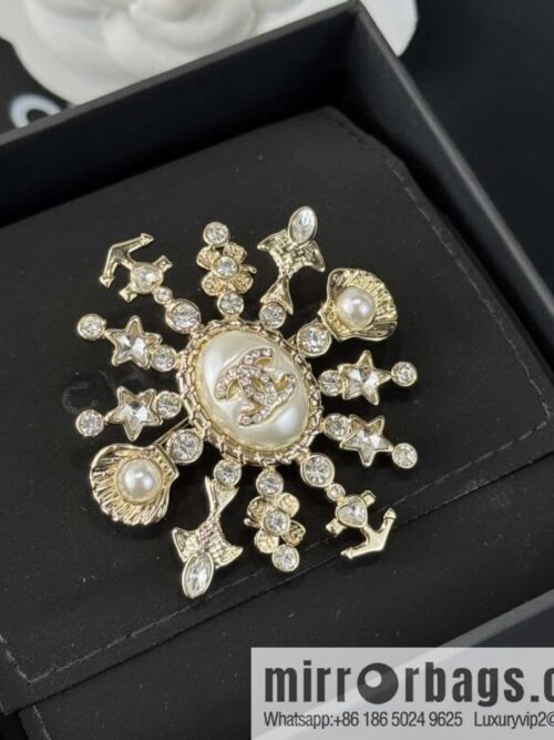 wsxc1740416252831_0-800x8003htojm2lsja1484_20250625101334.jpg ❗️New ❗️ ☀️ new ☑️ Chanel double c shell anchor ⚓ brooch ☀️