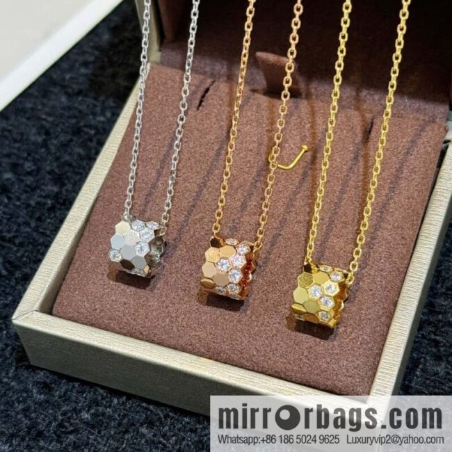 ❗️New ❗️ ☀️ CHAUMET Paris new honeycomb necklace ☀️