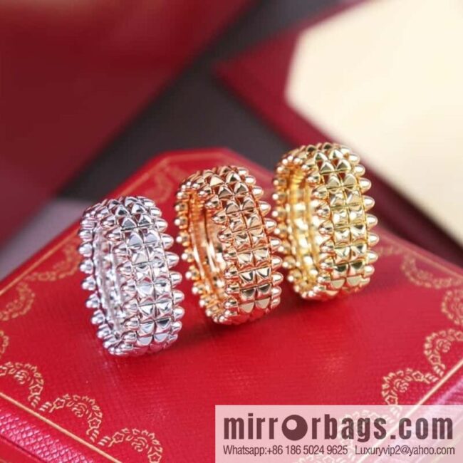 ❗️New ❗️ ☀️ Clash de Cartier Bullet Ring