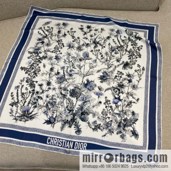 wsxc1741120761426_7-800x800kw2fzui2dty3170_20250625030048.jpg DIOR Early Spring New \"Rue Printed Square Towel\"