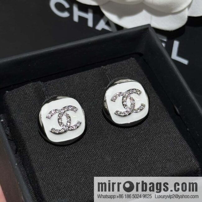 ❗️New ❗️ ☀️ new ☑️ chanel c1 double c stud earrings ☀️