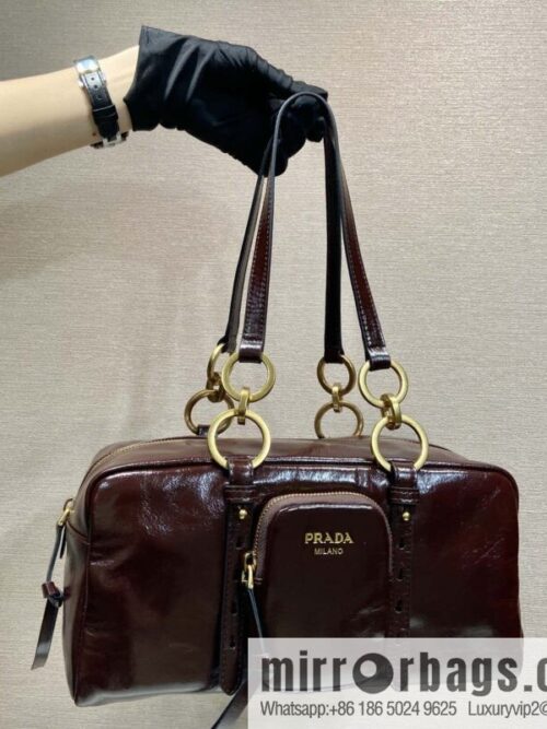 wsxc1741366839112_0-800x800vzcpsy5yyjc77304_20250630185035.jpg PRADA 🎉 new oil wax leather 🎉 1BB138 large🎉🎉
